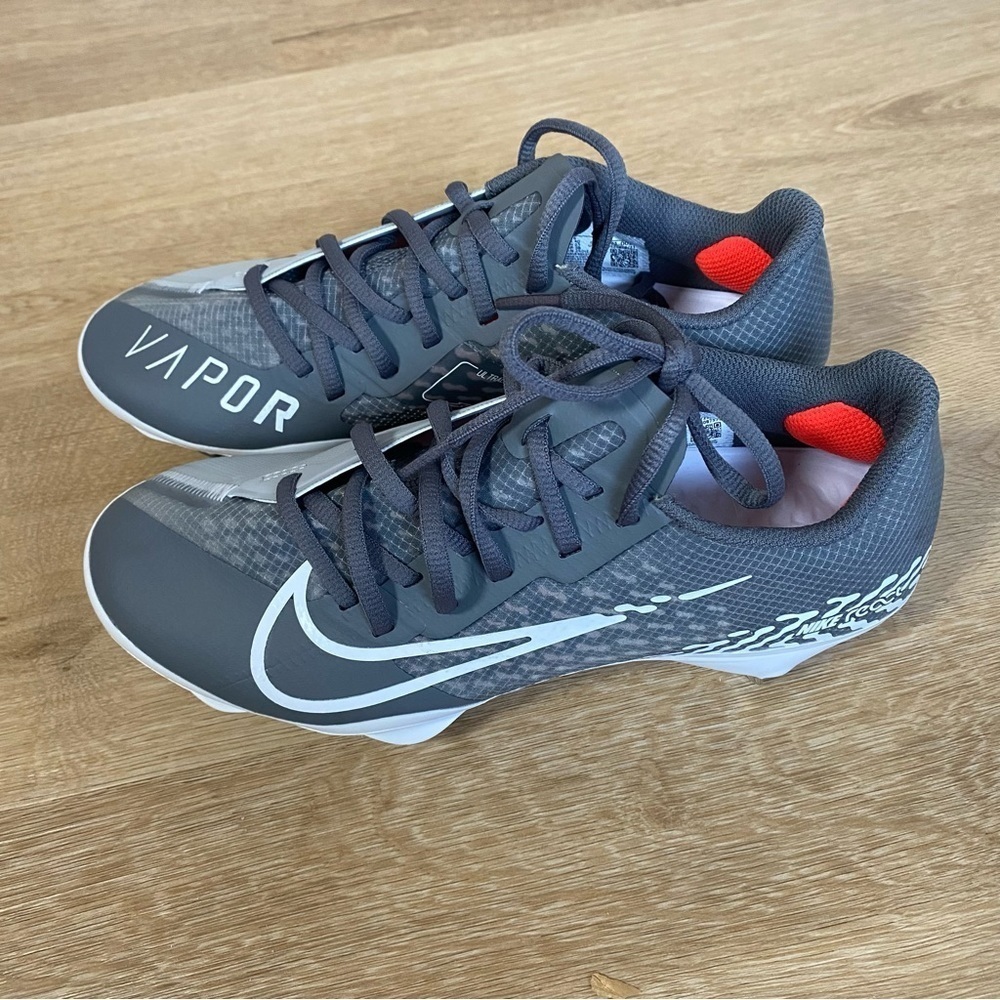 NEW Nike Men's Vapor Ultrafly Elite 4 Metal Baseball Cleats